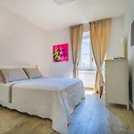 Bed & Breakfast Lemon Factor 4*