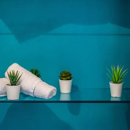 לינה וארוחת בוקר Lemon Factor