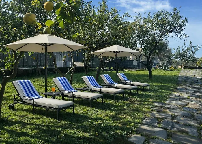 Lemon Factor 4* Sorrento