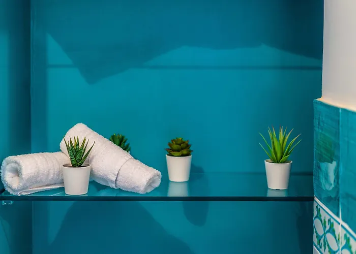 ベッド・アンド・ブレックファスト Lemon Factor