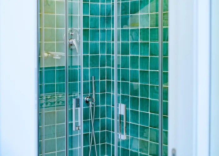 ベッド・アンド・ブレックファスト Lemon Factor